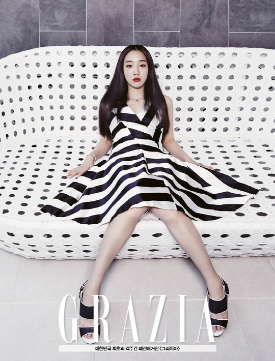  정연주, 화보 공개 '늘씬 각선미 과시'                                                                                                                                                   