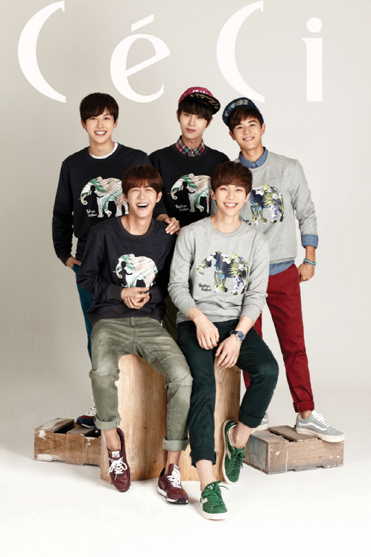  제국의아이들, 시각 장애 아동 위한 기부 화보 '훈훈 미소'                                                                                                                                