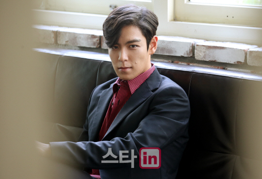 타짜로 변신한 최승현                                                                                                                                                                              