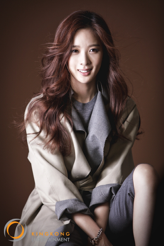 이청아, 점점 더 예뻐지는 외모                                                                                                                                                                     