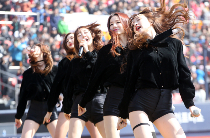  수원케이티위즈파크 개장 축하 공연                                                                                                                                                                