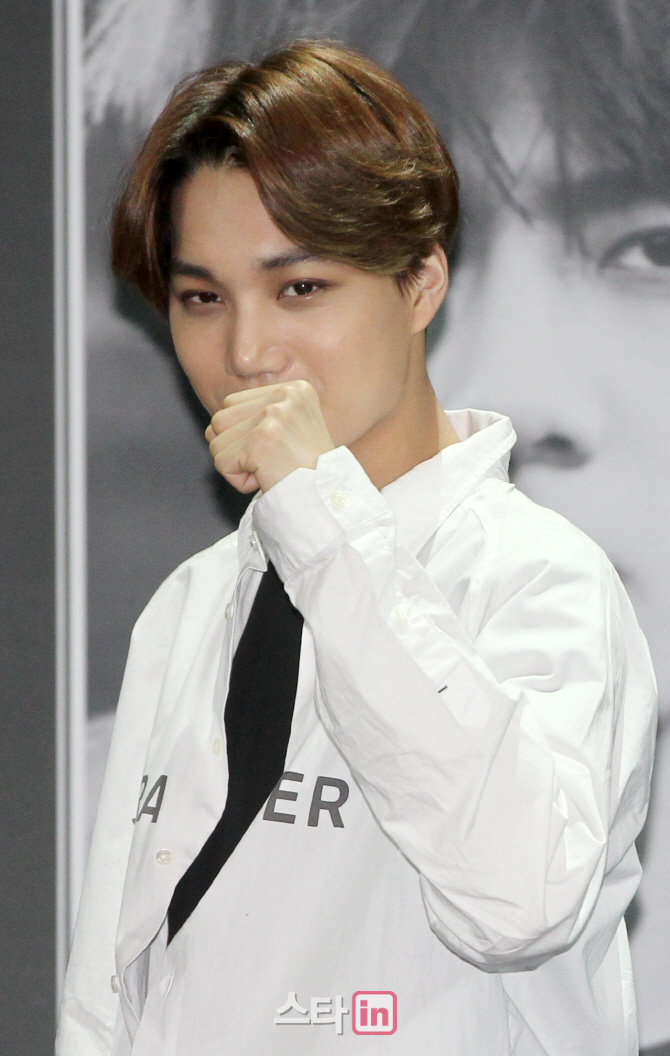 엑소(EXO) 카이, '상남자의 파이팅'                                                                                                                                                       