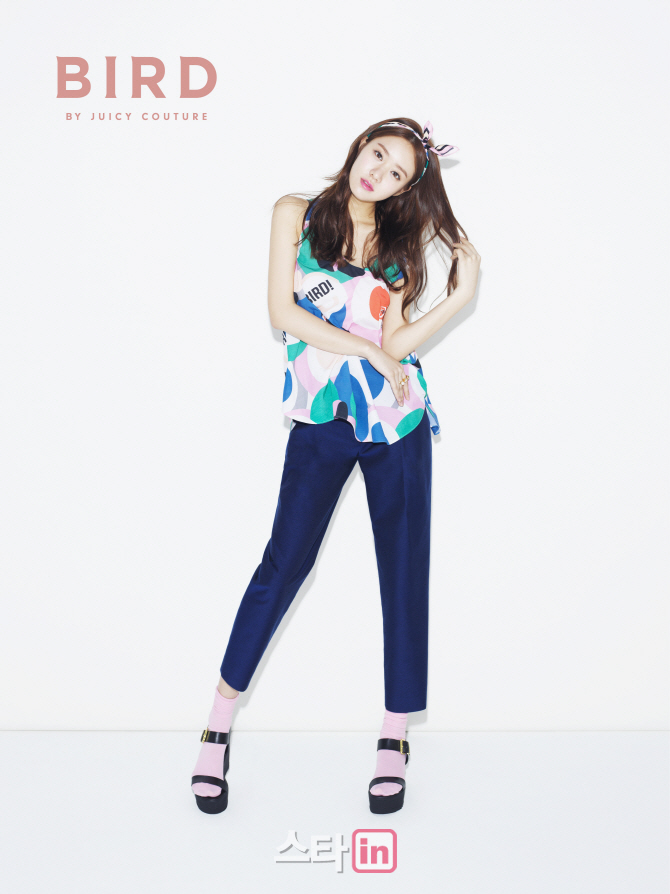 한그루 여친룩 화보 공개-4                                                                                                                                                                         