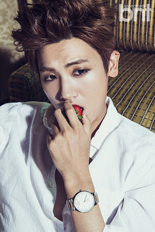 '아기병사' 박형식, 섹시한 매력까지? '심쿵'                                                                                                                                    