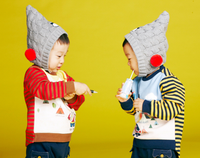 털모자 쓴 서언-서준, 진지한 대화중?                                                                                                                                                               