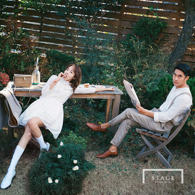  산다라박-배정남, 화이트 커플룩으로 감성적인 케미                                                                                                                                                 