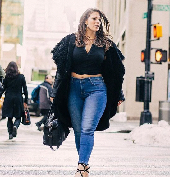 애슐리 그레이엄 pt1 '플러스 사이즈 모델 거리 활보'                                                                                                                                      