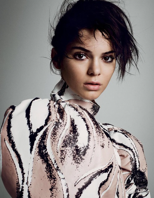 켄달 제너, 화보 비하인드컷 공개                                                                                                                                                                         