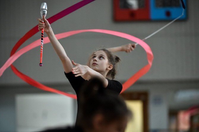 리듬체조 꿈나무, `연습은 집중해서`                                                                                                                                                                