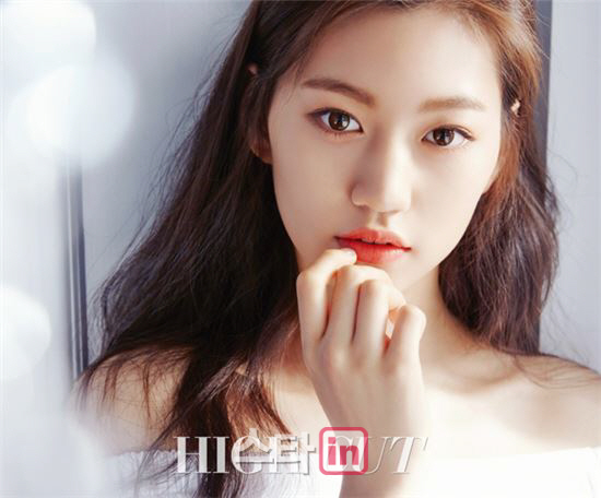 아이오아이 주결경 김도연 전소미 화보 촬영 '순수'                                                                                                                                        