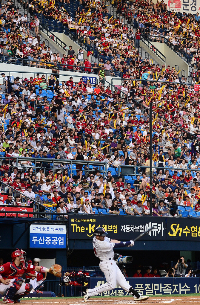 2016 PS, 흥행 신.구 강자들의 대결 되나