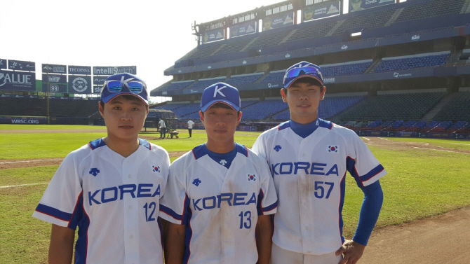 한국 U-23 야구대표팀, 베네수엘라 꺾고 4연승 질주