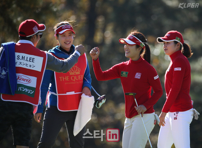 한국 여자골프, 더퀸즈 포볼 4경기 전승..결승 상대는 일본