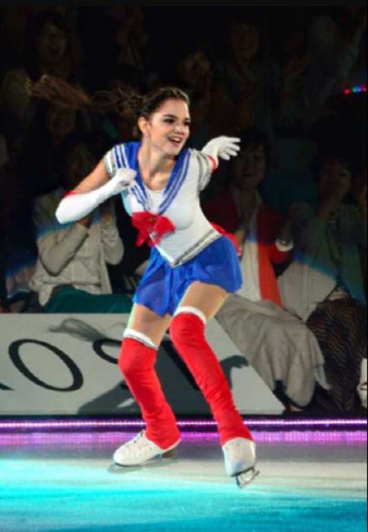김연아 최고기록 깬 에브게니아 메드베데바, 세일러문·엑소 덕후                                                                                                                                           