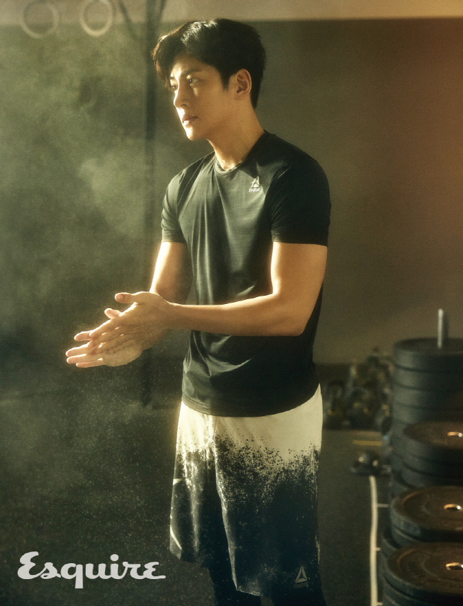 지창욱, 조각 같은 외모로 여심 저격                                                                                                                                                                