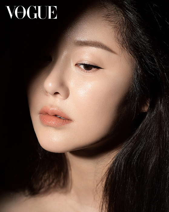 고현정, 고혹적 눈빛                                                                                                                                                                               