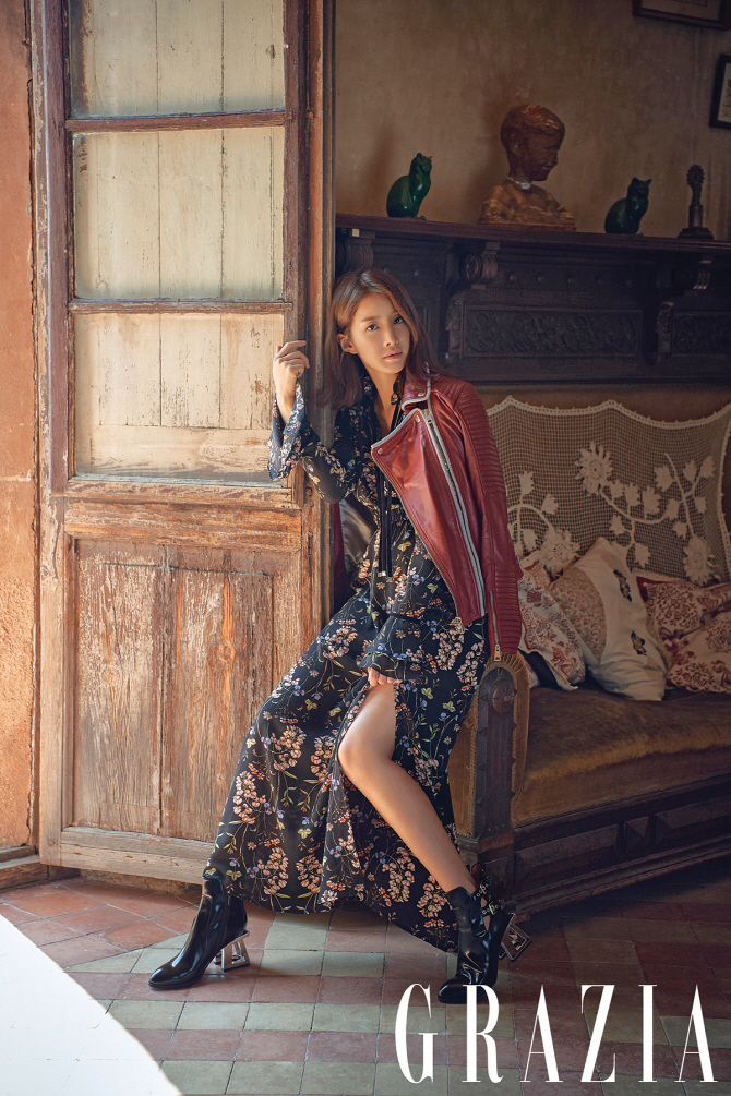 '예비 신부' 이시영, 당당한 포즈                                                                                                                                                         