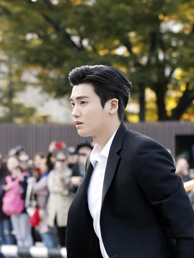 박형식, '멋쟁이 가을 남자'                                                                                                                                                                    