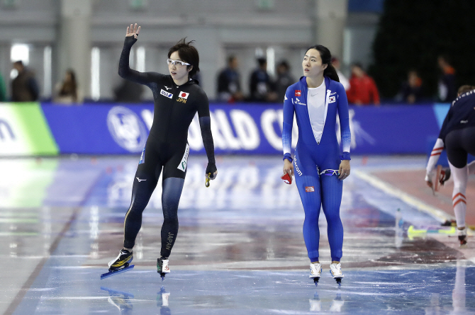 이상화,ISU월드컵 4차 500m 은메달 추가