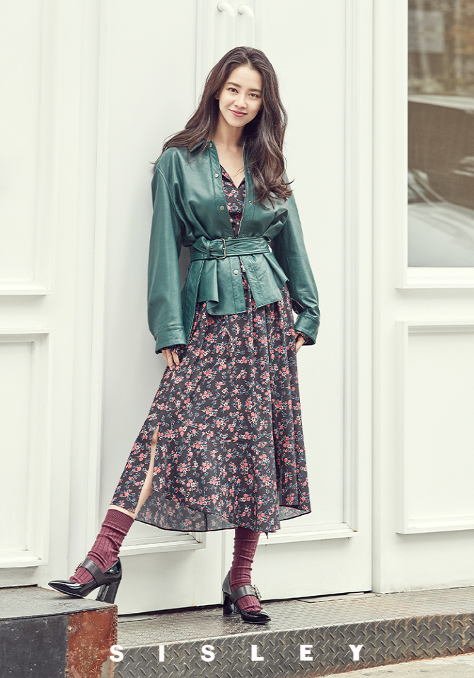 송지효, 아시아를 사로잡은 그녀                                                                                                                                                                    