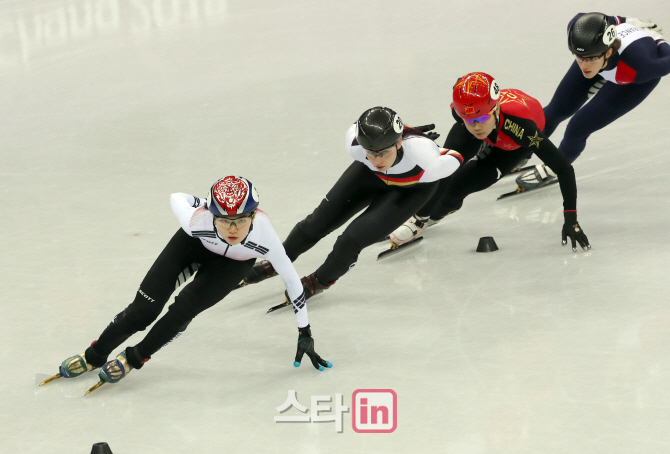 심석희·최민정·김아랑, 1000m 준준결승 진출