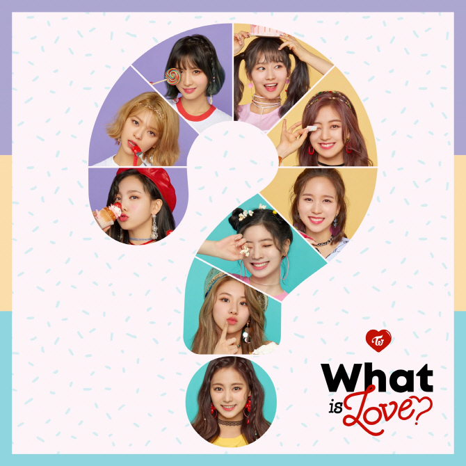 트와이스 'What is Love?' 5개 차트 1위…8연속 인기