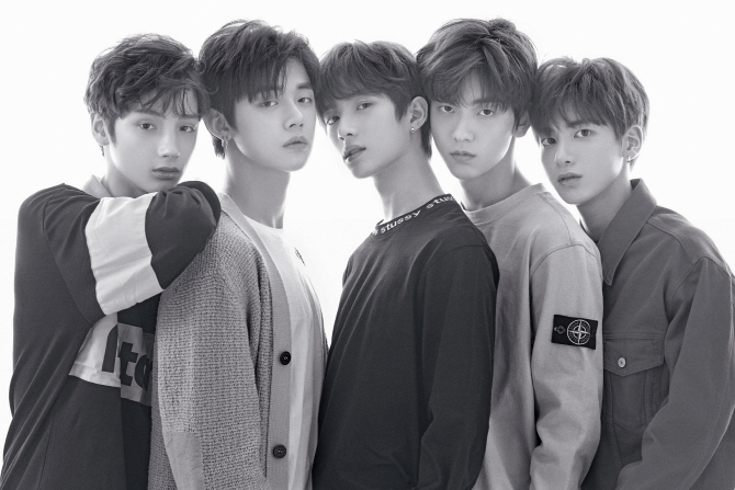 'BTS 동생 그룹' TXT, 최종 데뷔 멤버 5인 공개