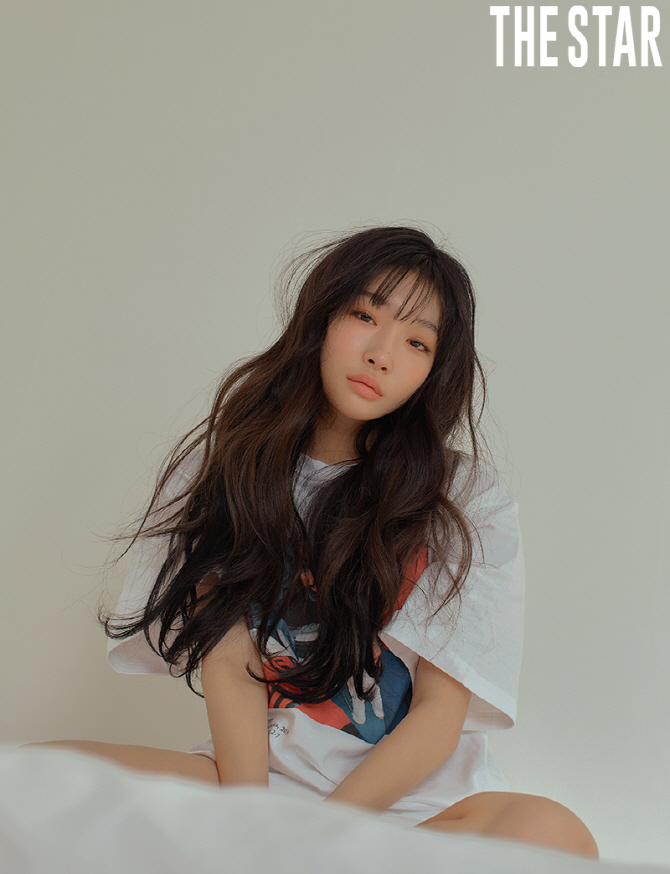 청하 “무대 밖에서는 한없이 평범한 소녀”                                                                                                                                                         