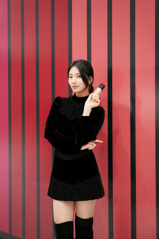  수지, 깜찍                                                                                                                                                                                       