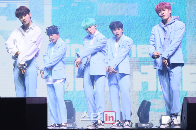 MCND, 신인답지 않는 과감한 무대                                                                                                                                                                   