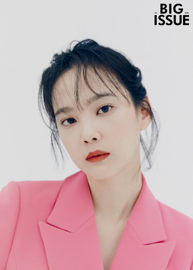 윤승아, ‘빅이슈’ 재능 기부 동참                                                                                                                                                                 