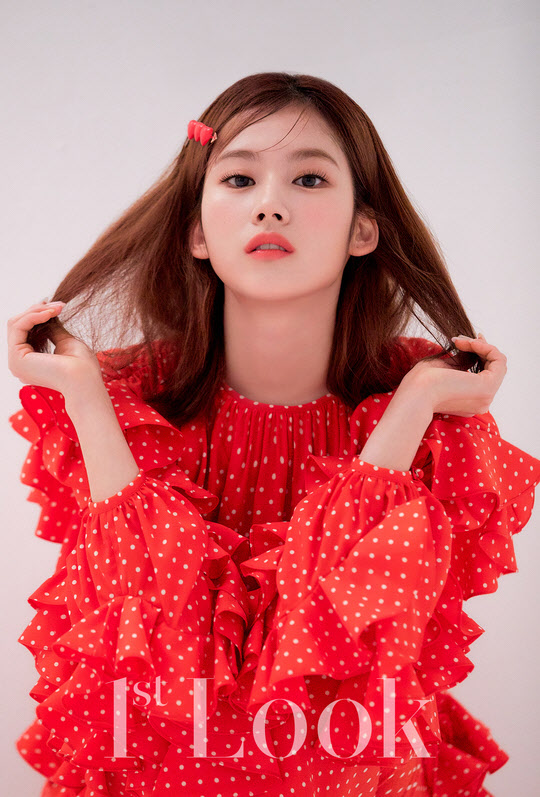  트와이스 사나, 깜찍 매력                                                                                                                                                                         