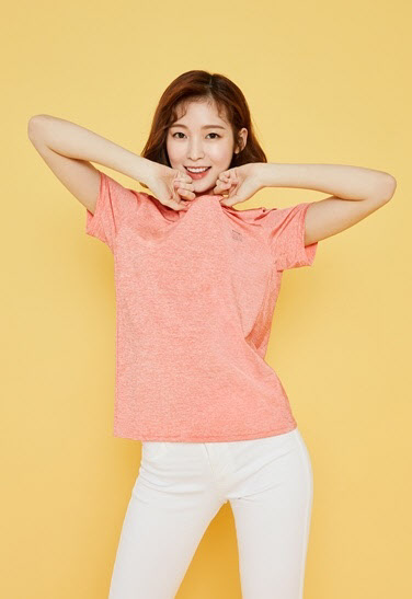  오마이걸 아린, 봄기운 물씬                                                                                                                                                                       