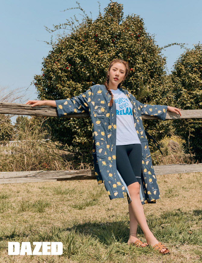 손담비, 시크한 봄 패션                                                                                                                                                                            