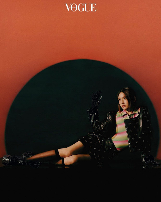  전소미, 몽환적인 분위기                                                                                                                                                                          