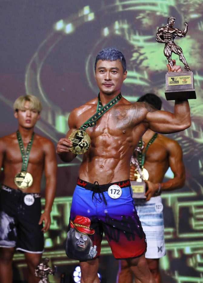 안승현, 넘사벽 피지컬                                                                                                                                                                                   