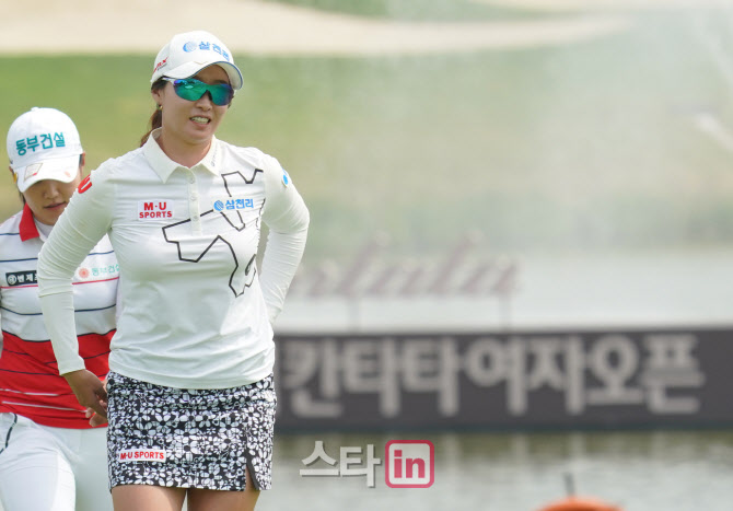 홍란 '최고의 하루'                                                                                                                                                                      