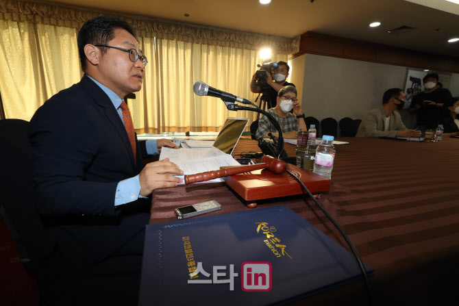 고 최숙현 선수 관련 철인3종협회 스포츠공정위원회 회의                                                                                                                                             