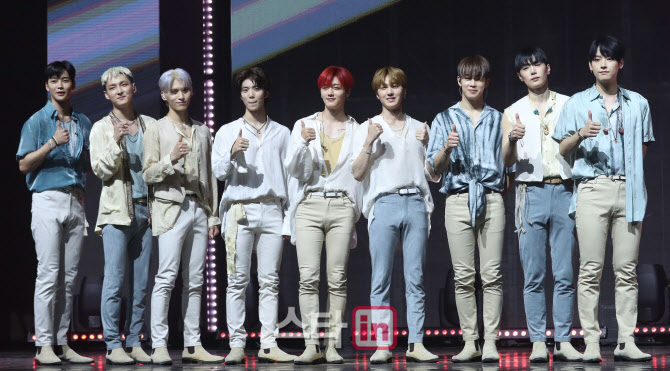 SF9 컴백, '여러분 반가워요'                                                                                                                                                             