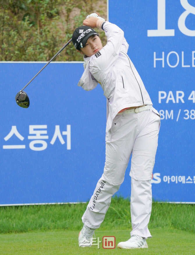 박현경 '우승은 나의 것'                                                                                                                                                                 