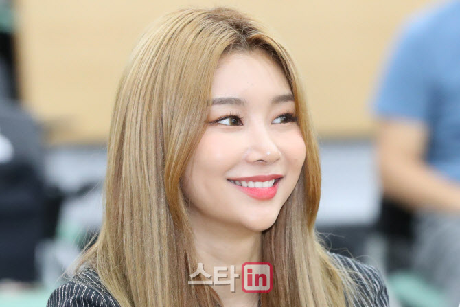 혜빈, 모모랜드 리더의 여유있는 미소                                                                                                                                                               