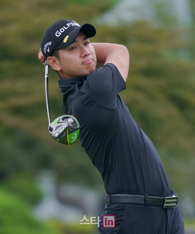 최호영 '실수없는 티샷'                                                                                                                                                                  