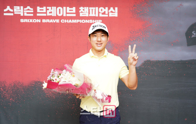 정영기 '홀인원 꿈만 같아요'                                                                                                                                                             