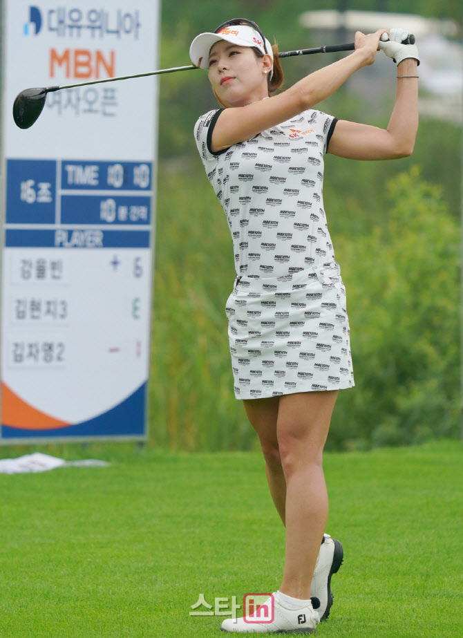 김자영 '티샷 실수는 몰라요'                                                                                                                                                             
