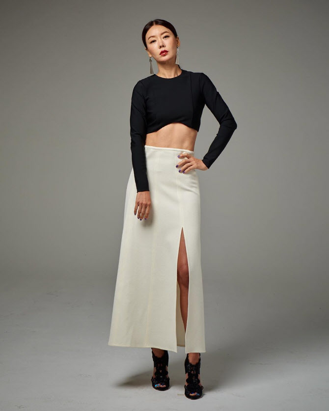 안선영, 군살 하나 없는 매끈한 몸매                                                                                                                                                                