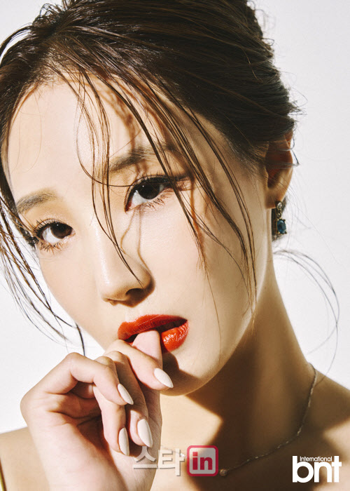 온유리 "이상형? 본인만의 매력 뚜렷한 사람"                                                                                                                                              