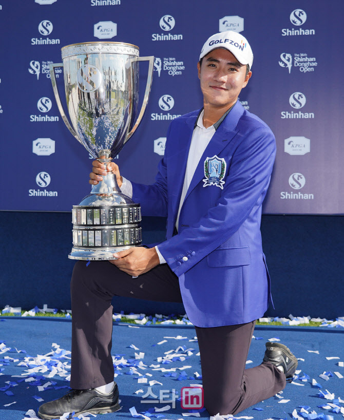 김한별 '2연승, 부모님 감사합니다'                                                                                                                                                       