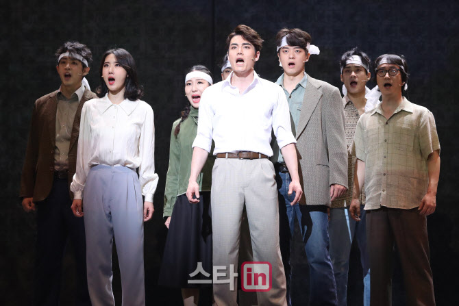 최지혜-김찬호 , 결연한 의지가 느껴지는 무대                                                                                                                                                       