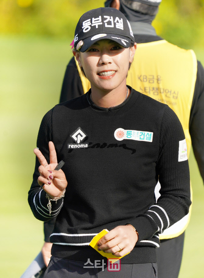 박주영 '오랜만에 선두에 올랐어요'                                                                                                                                                       