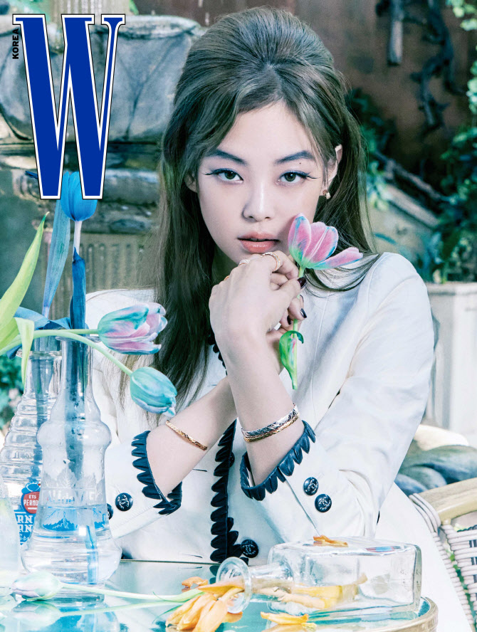  블랙핑크 제니 "꿈 이뤄가는 현실.. 기적 같다"                                                                                                                                           